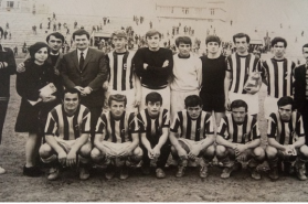 1971 YILI RİZE LİSESİ FUTBOL TAKIMI ( nostalji)