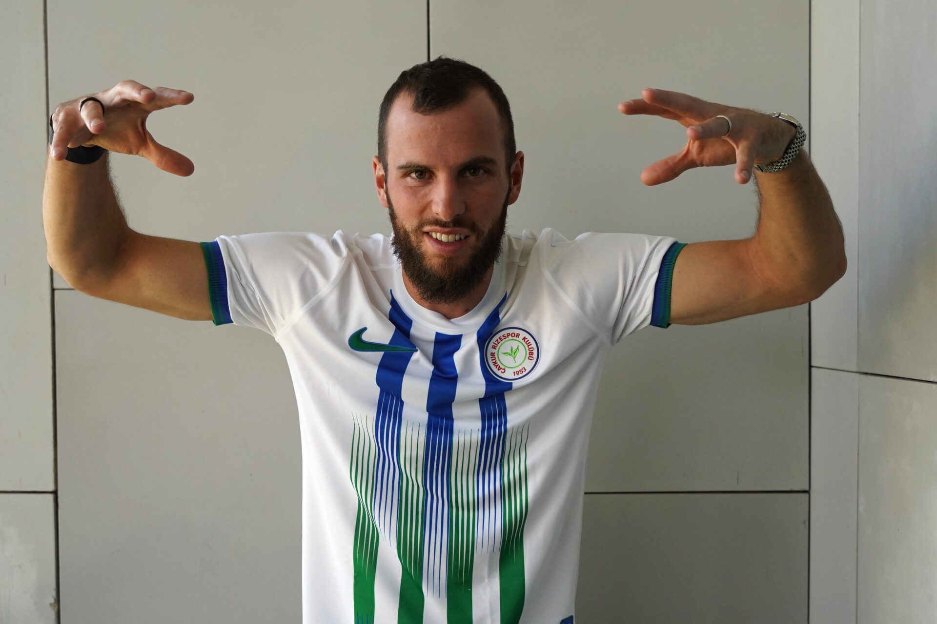 ÇEKYALI FORVET RİZESPORDA