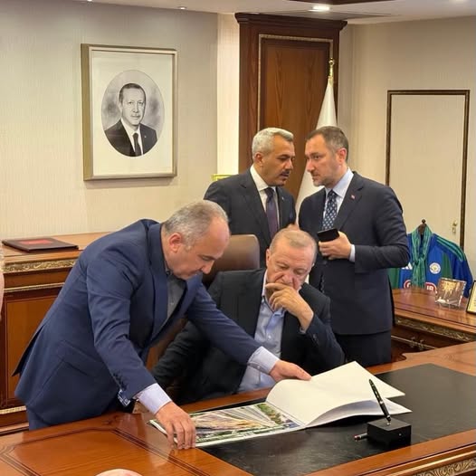 Başkan Rahmi Metin, Rize Projelerini Cumhurbaşkanı Erdoğan’a Sundu