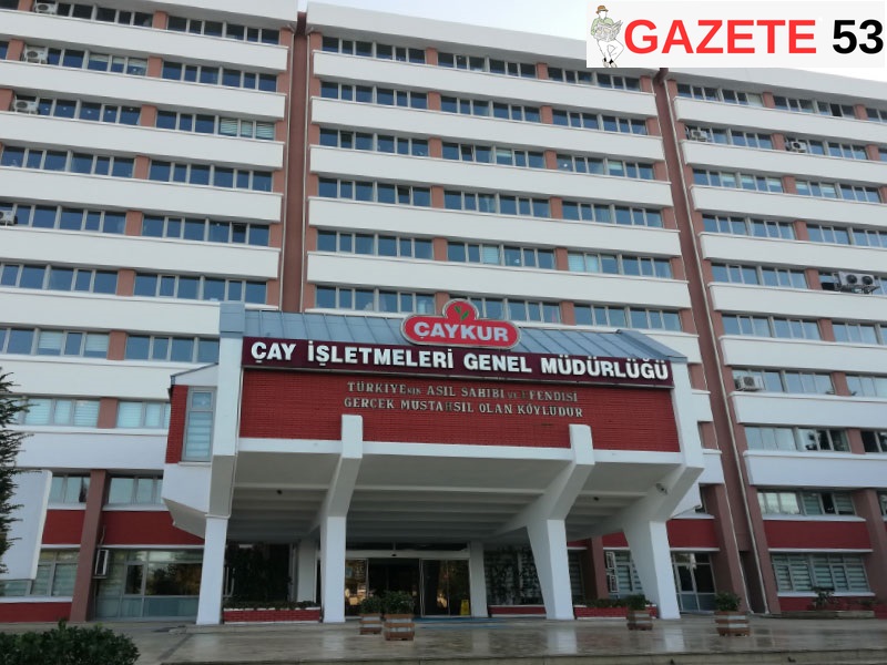 Beş Çocuk Annesi Vasfiye Topçu (96)  Rize'de Toprağa Verildi