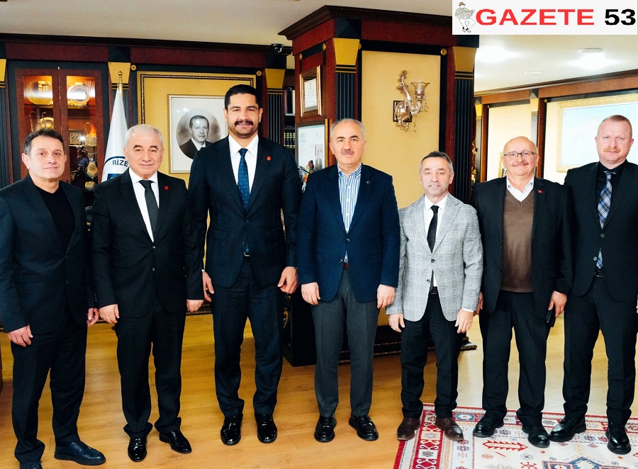 TÜRKİYE GÜREŞ FEDERASYONU BAŞKANI AKGÜL'DEN, RİZE BELEDİYE BAŞKANI RAHMİ METİN 'E ZİYARET